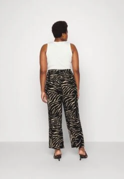 ONLY CARMAKOMA Carnova Lolli Life Wide Pant - Broek - Black W Wild Zebra -ONLY Winkel 001faadee9cc4fe7b121fde224356ba7