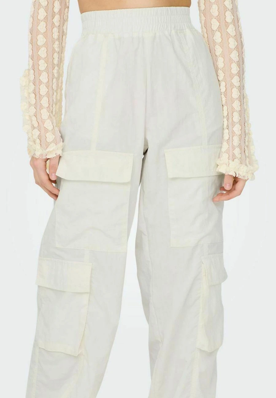 ONLY Parachute - Cargobroek - Cloud Dancer 6 ONLY Parachute - Cargobroek - Cloud Dancer - Afbeelding 4