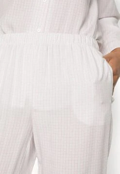 ONLY Nightwear - Pyjama - Cloud Dancer -ONLY Winkel 0995052b86aa4a438cbd48cf694b1c44