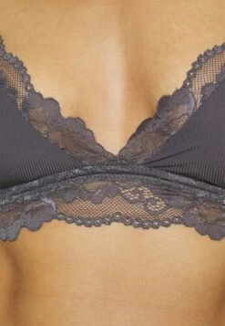 ONLY Onlelizabeth Triangle Bra - Triangel Bh - Asphalt 11 ONLY Onlelizabeth Triangle Bra - Triangel Bh - Asphalt -ONLY Winkel 0c5fb8a4899c4a5b97247185e6930573