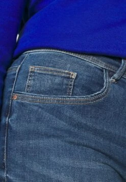 ONLY CARMAKOMA Carlauw Life - Slim Fit Jeans - Medium Blue Denim -ONLY Winkel 0d28088b5c2a4bc2ba88bc05676976a8