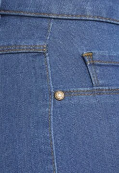 ONLY CARMAKOMA Carthunder Push Up - Jeans Skinny Fit - Medium Blue Denim -ONLY Winkel 126e31cc358648919a76ebf4ea3e9feb