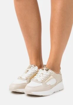 ONLY Shoes Onlsassy - Sneakers Laag - Beige/White