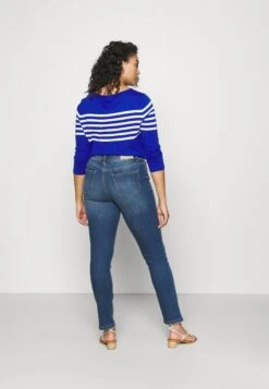 ONLY CARMAKOMA Carlauw Life - Slim Fit Jeans - Medium Blue Denim -ONLY Winkel 132fd380b5fb419eac9479621370679f