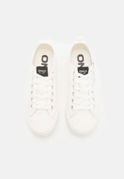 ONLY Shoes Sneakers Laag - Off White 13 ONLY Shoes Sneakers Laag - Off White -ONLY Winkel 14dd683cbcfd4f77856458970c5e1de3