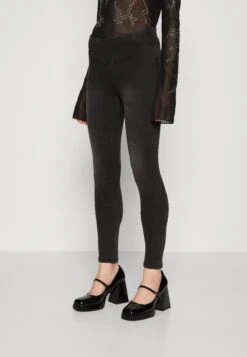 ONLY OnlwauwPush Up - Jeggings - Washed Black