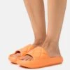 ONLY Shoes Onlmave Pool Slide - Badslippers - Orange -ONLY Winkel 249b03e7476c499688f09d20a7662756