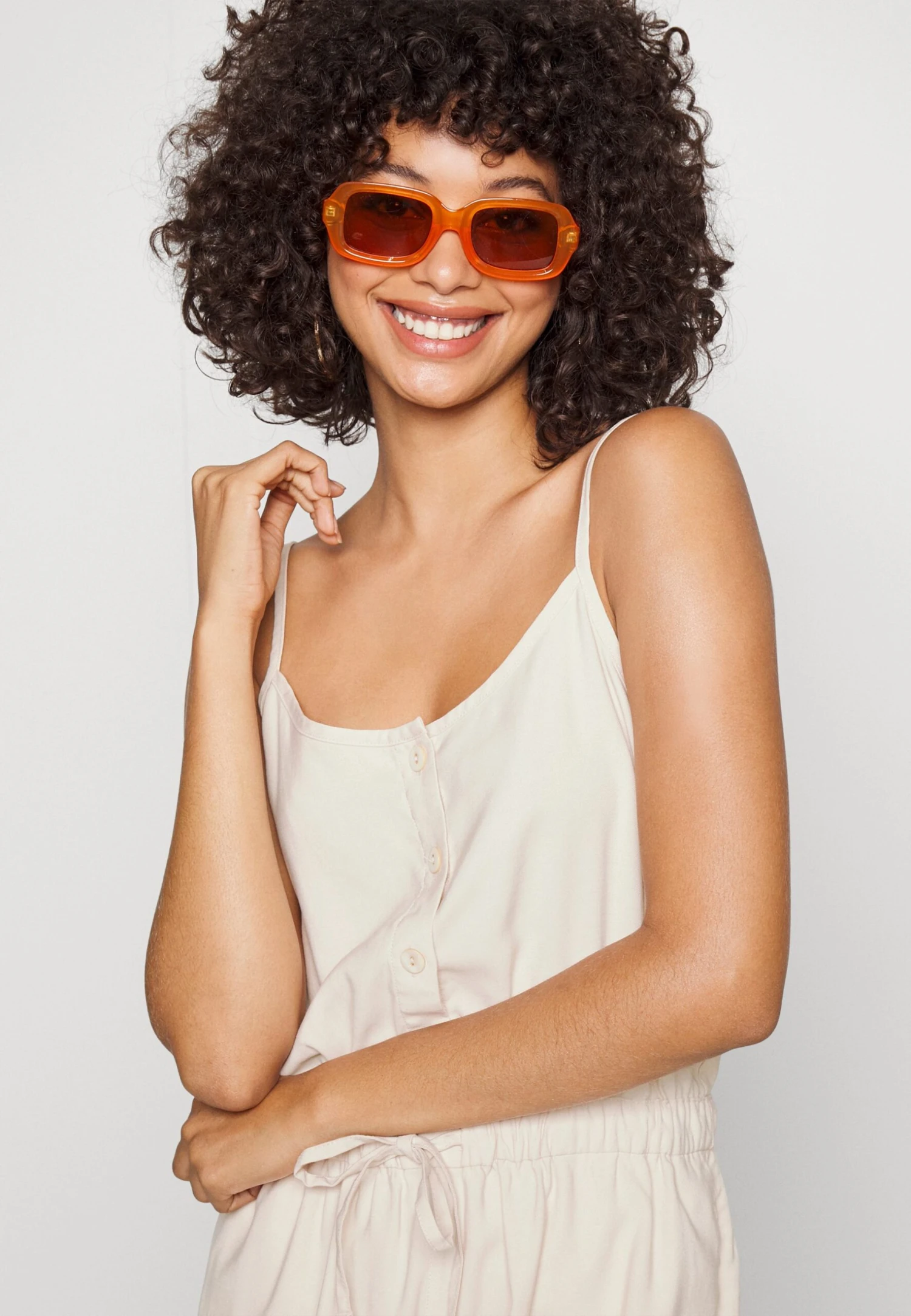 ONLY Onlmago Life Strap Playsuit - Jumpsuit - Moonbeam 6 ONLY Onlmago Life Strap Playsuit - Jumpsuit - Moonbeam - Afbeelding 4