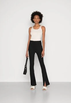 ONLY Onllola- Top - Pumice Stone Melange -ONLY Winkel 3239cd03e8c3434db8c04d1af5896cb2