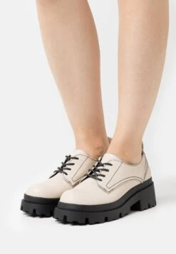 ONLY Shoes Onldoja Lace Up - Veterschoenen - Off-White
