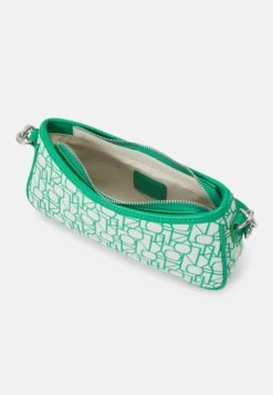ONLY Onltracy Baguette - Handtas - Summer Green 8 ONLY Onltracy Baguette - Handtas - Summer Green -ONLY Winkel 3c70bf4809664b5f81c5539351f01744