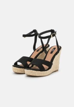 ONLY Shoes Onlamelia Life Wedge- Sandalen Met Plateauzool - Black 10 ONLY Shoes Onlamelia Life Wedge- Sandalen Met Plateauzool - Black -ONLY Winkel 41c6b9ea8f8849bcafef6bad66729484