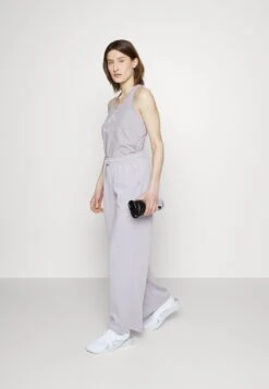 Only Play Onplounge Wide - Trainingsbroek - Gull Gray -ONLY Winkel 523f43177138495d854238668bfc0788