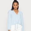 ONLY Onlmette Knot- Blouse - Cashmere Blue -ONLY Winkel 5375d796c9324048acb9752411bfa05e