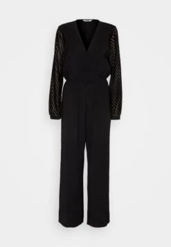ONLY Onllisa V Neck- Jumpsuit - Black -ONLY Winkel 546c368c8f704418a7185289cfe1e568