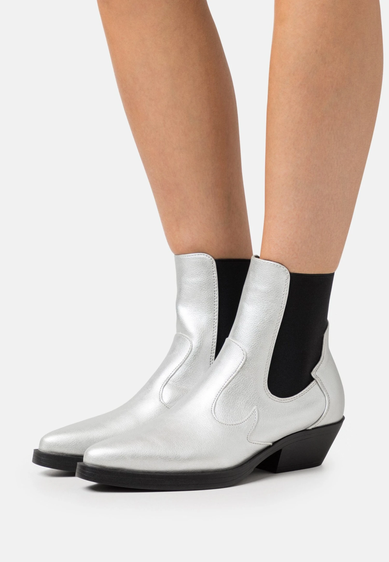 ONLY Shoes Onlbronco Short - Cowboy-/Bikerlaarsjes - Silver 3 ONLY Shoes Onlbronco Short - Cowboy-/Bikerlaarsjes - Silver