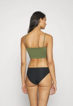 ONLY Onlvicky Bandeau - Strapless Bh - Winter Moss -ONLY Winkel 5b4f0d7a8d4b47e79ce8f4b81bcd588a