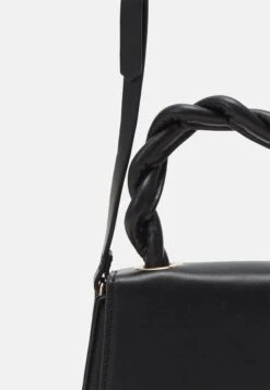 ONLY Onlolivia Crossover Bag - Handtas - Black -ONLY Winkel 5d96049d551c48a782350970fd67eb1b