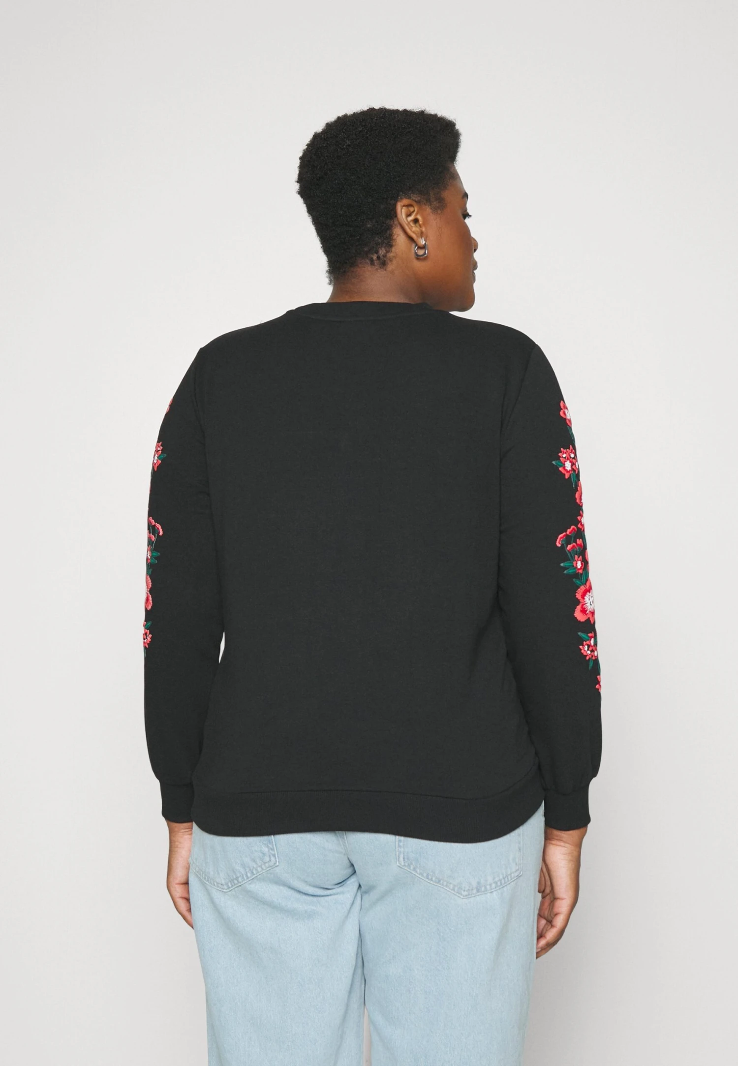 ONLY CARMAKOMA Carsonny Neck Sweat - Sweater - Black 5 ONLY CARMAKOMA Carsonny Neck Sweat - Sweater - Black - Afbeelding 3