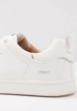 ONLY Shoes Onlshilo- Sneakers Laag - White -ONLY Winkel 75ad307d75754384beaddfb29190b53f