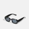 Only & Sons Onssunglasses Wide Frame Unisex - Zonnebril - Black -ONLY Winkel 7ba774eef3cd4a51983a520a0579f39f