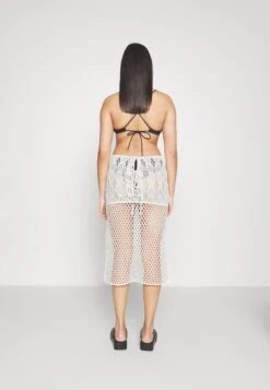 ONLY Onlflorence Crochet - Strandaccessoire - Ecru -ONLY Winkel 7c2925e262ff4a0995c36967429935b2