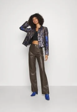 ONLY Onlcamille Idina Wide - Broek - Delicioso 8 ONLY Onlcamille Idina Wide - Broek - Delicioso -ONLY Winkel 7d22263eec2c48d2ba44517627224df4