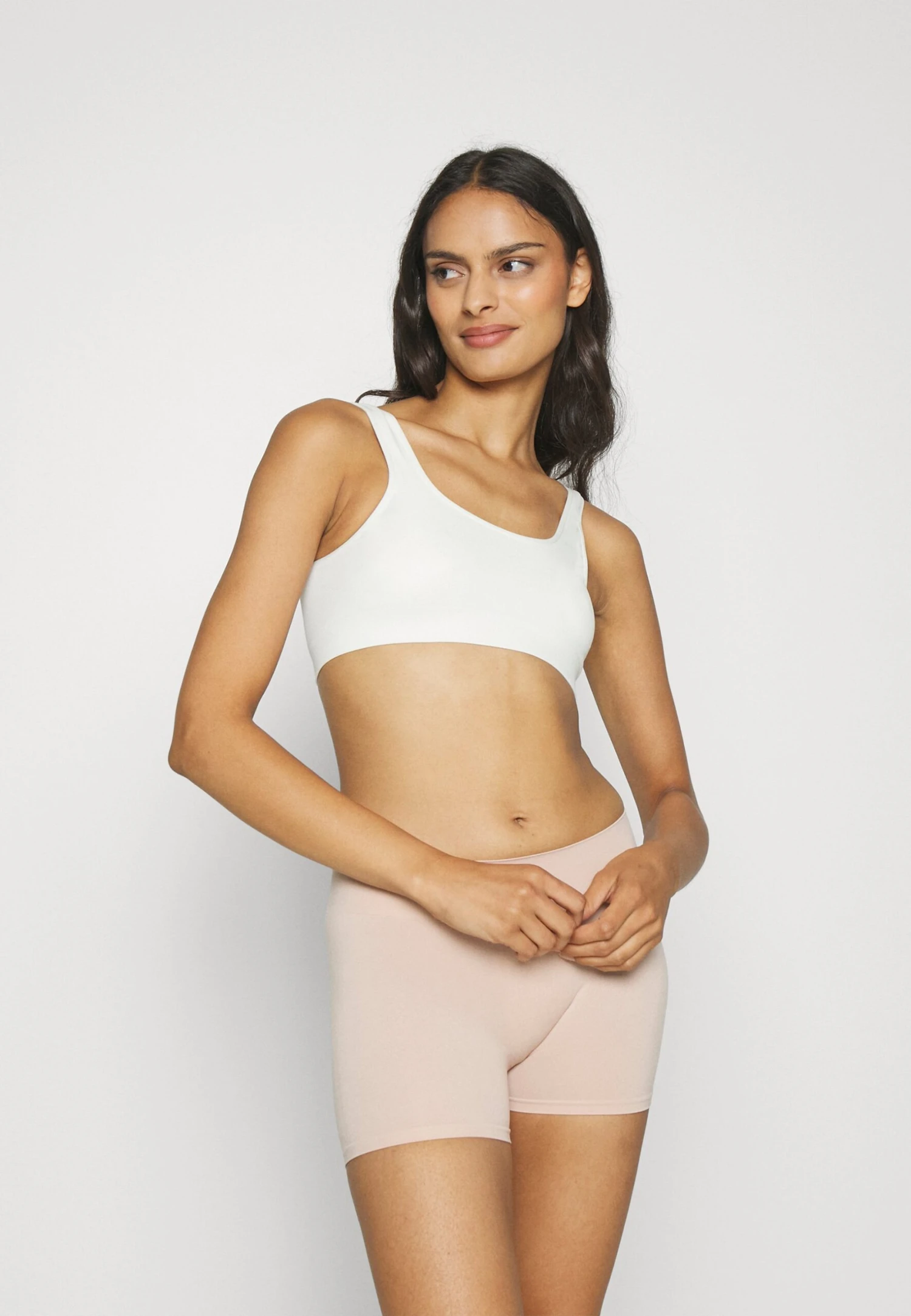 ONLY Onlvicky Padded Top - Bustier - Cloud Dancer 4 ONLY Onlvicky Padded Top - Bustier - Cloud Dancer - Afbeelding 2