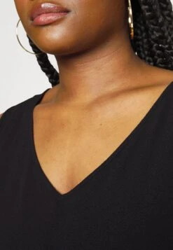 ONLY CARMAKOMA Carluxmie Solid - Top - Black -ONLY Winkel 8ae5f97f90ba4fe891610fc1d0ecc18b