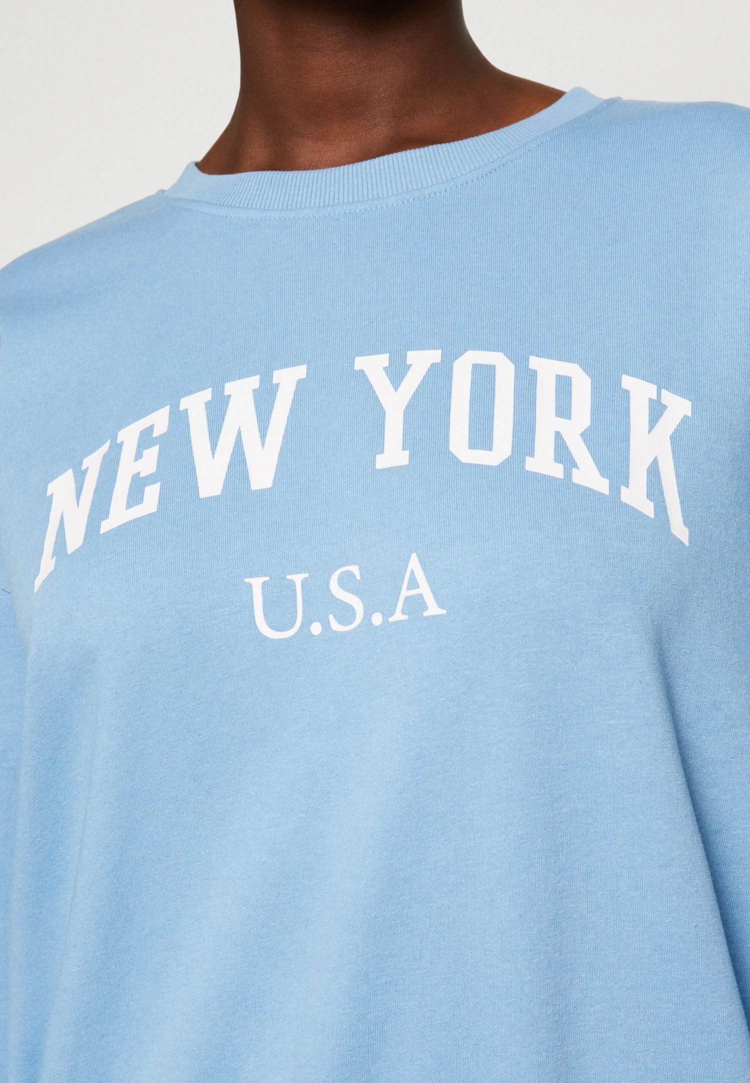 ONLY Onldreamer Academy O Neck - Sweater - Allure New York 8 ONLY Onldreamer Academy O Neck - Sweater - Allure New York - Afbeelding 6