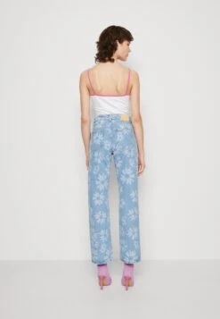 ONLY Onlcamille Print - Straight Leg Jeans - Light Blue Denim -ONLY Winkel a0773f4f888d4259822c958c4a521ef0