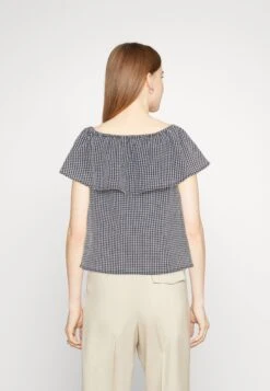 ONLY Onlsarah Offshoulder - Blouse - Black Cheeky -ONLY Winkel a299bcca689049bc8d29e0fb1582b299