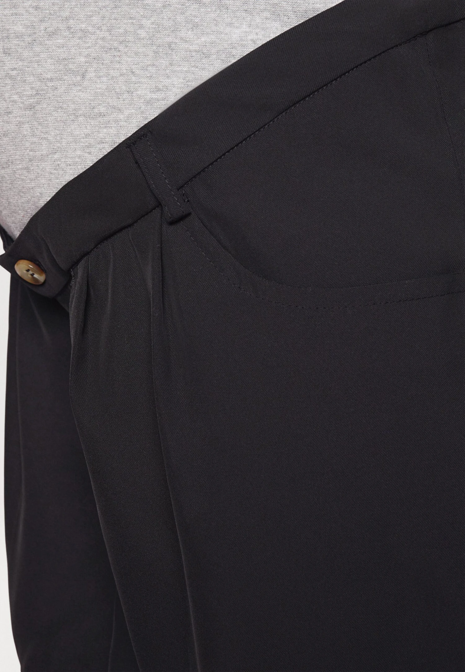 ONLY MATERNITY Olmlaura Pleat- Shorts - Black 7 ONLY MATERNITY Olmlaura Pleat- Shorts - Black - Afbeelding 5