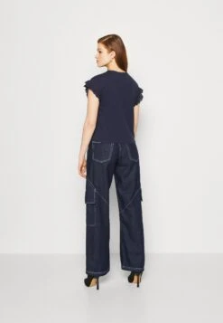 ONLY Onliris Emb- T-Shirt Print - Navy -ONLY Winkel a7fd16af843d415ab5577c3b5da7cece