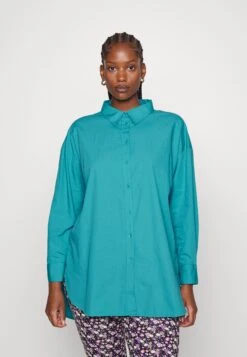 ONLY CARMAKOMA Carminsa Ls Solid Wvn - Overhemdblouse - Baltic