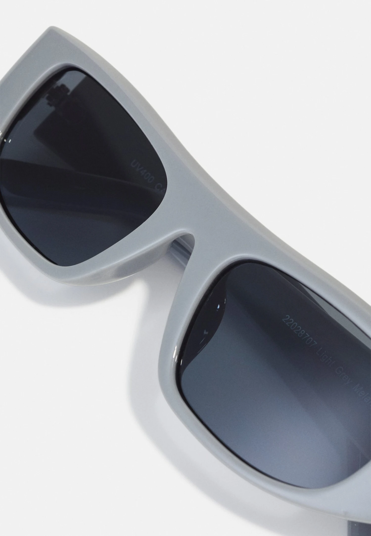 Only & Sons Ons Sunglasses Classic Unisex - Zonnebril - Light Grey Melange 6 Only & Sons Ons Sunglasses Classic Unisex - Zonnebril - Light Grey Melange - Afbeelding 4