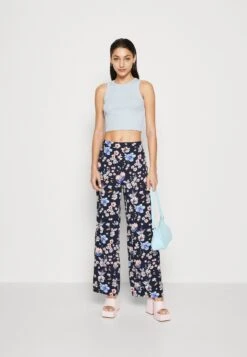 ONLY Onlnova Wide Legged - Broek - Sky Captain -ONLY Winkel b88fc13594dd47509f41ec7d896aec95