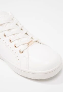 ONLY Shoes Onlshiloh - Sneakers Laag - White/Rosegold 15 ONLY Shoes Onlshiloh - Sneakers Laag - White/Rosegold -ONLY Winkel c6b23936f9f6438bb713413e40ab7b93