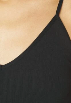 ONLY Onlviolet Seamless Strap - Hemd - Black -ONLY Winkel d4350ae8240e44f1851db3944169e11a