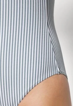 ONLY Onldana Lara Ruffle Swimsuit - Badpak - Ashley Blue 13 ONLY Onldana Lara Ruffle Swimsuit - Badpak - Ashley Blue -ONLY Winkel d4e2174b00ce48cb9e34323fbe0cd73e