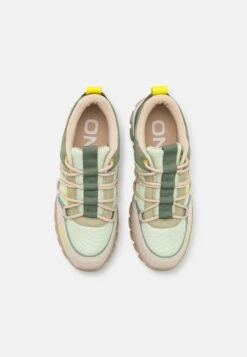 ONLY Shoes Onlsaachi Treking- Sneakers Laag - Green -ONLY Winkel dc773005612a445f94883cd791c63ab0