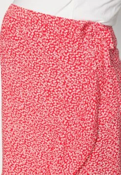 ONLY MATERNITY Olmnova Life Merle Skirt - A-Lijn Rok - High Risk Red -ONLY Winkel de19865eb58b408aa7099c56d9fdf2ff