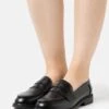 ONLY Shoes Onllux Loafer - Instappers - Black -ONLY Winkel e015b8fff1914f8ba22a69940cd650a2