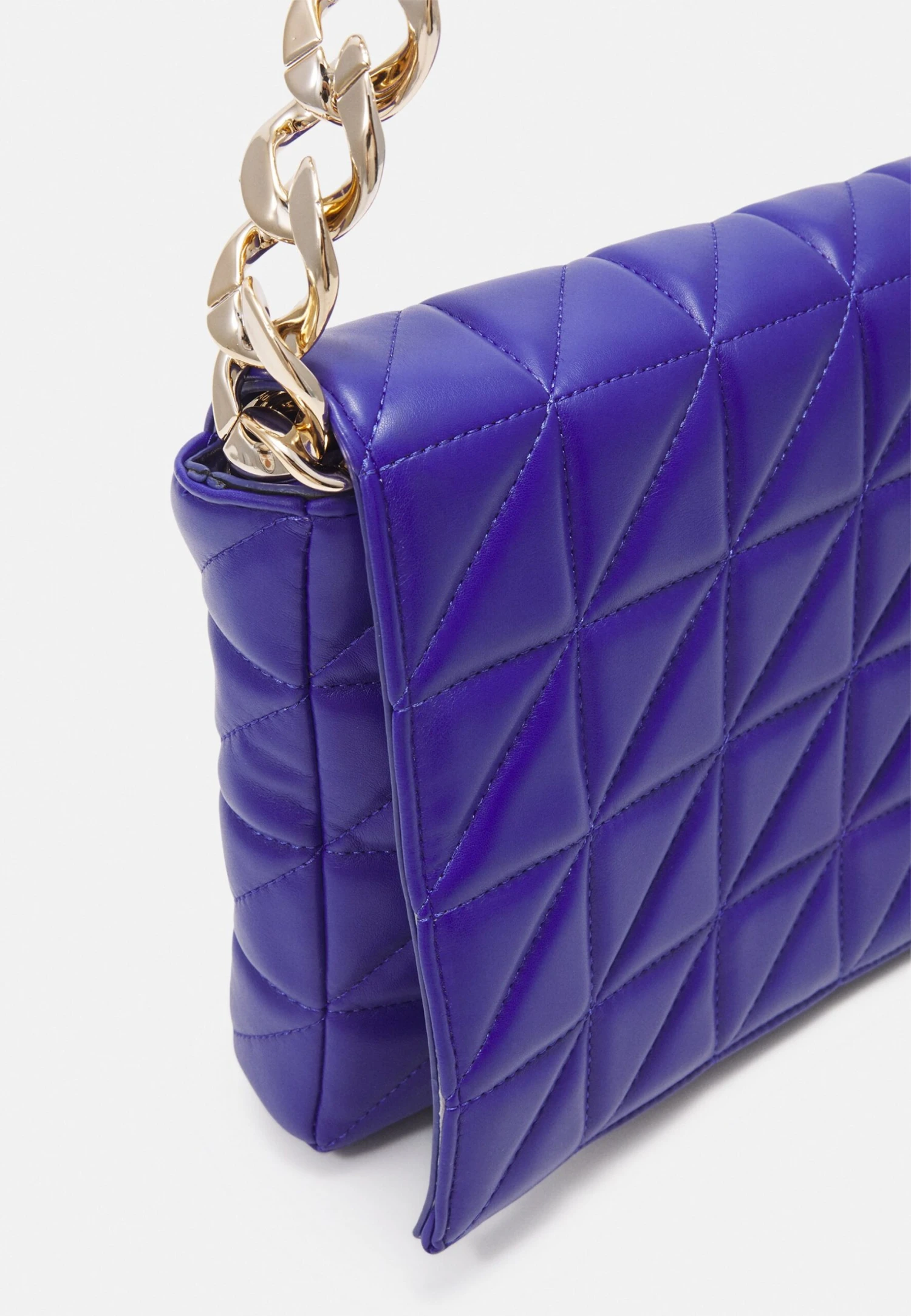 ONLY Onlmilda Quilted Shoulder Bag - Handtas - Deep Blue 6 ONLY Onlmilda Quilted Shoulder Bag - Handtas - Deep Blue - Afbeelding 4