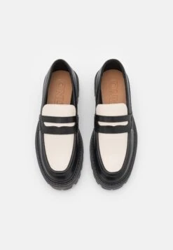 ONLY Shoes Onlbetty Loafer - Instappers - Black/Off-White -ONLY Winkel ec56789145d74c9fbe4ce8d37fd5f0b4