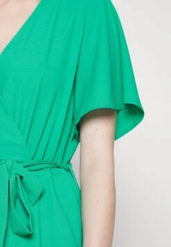 ONLY Onlnelly - Jumpsuit - Simply Green -ONLY Winkel ef2732653da84b51a6a73eb2d20cee49