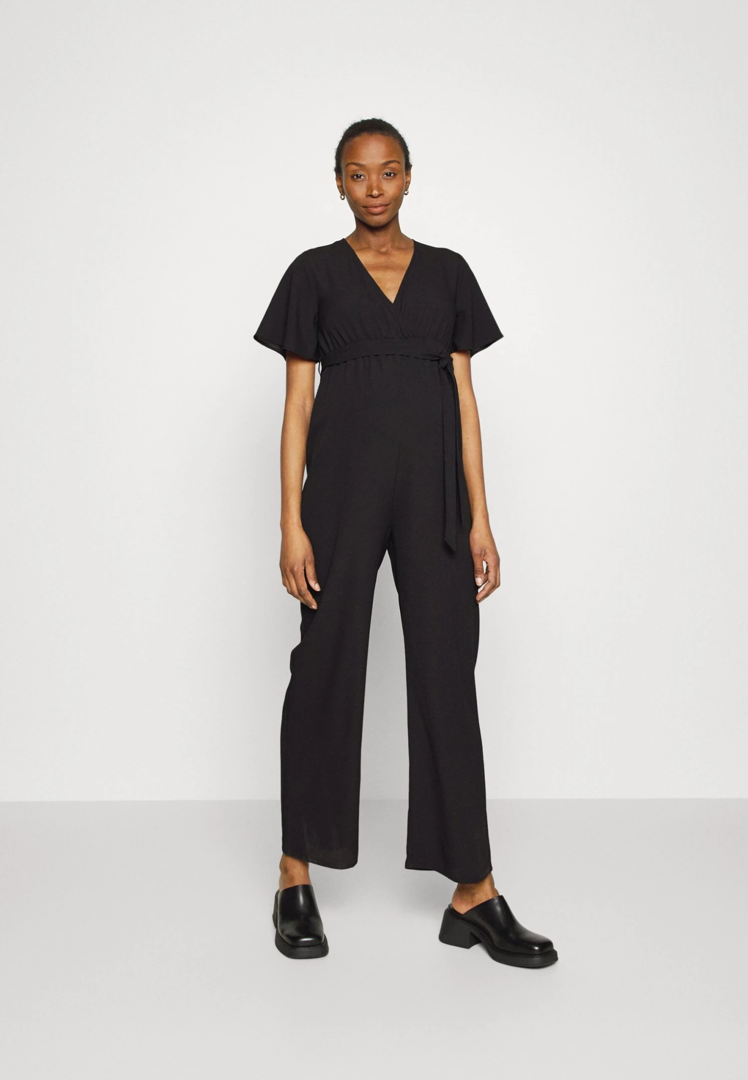 ONLY MATERNITY Olmnelly- Jumpsuit - Black 3 ONLY MATERNITY Olmnelly- Jumpsuit - Black