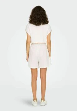 ONLY Einfarbige - Shorts - Cloud Dancer -ONLY Winkel f0007e41288549118fabef5c990d516d