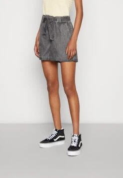 ONLY Onlbea Smilla Loose - Jeansshort - Grey Denim