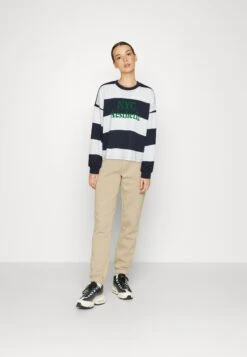 ONLY Onljoana O Neck - Sweater - Night Sky -ONLY Winkel fed08e3d832b4d5ea28c6cc3c4956a4d